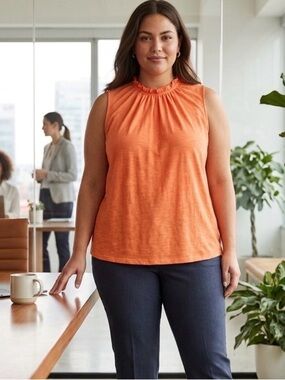 Versona Sleeveless Top